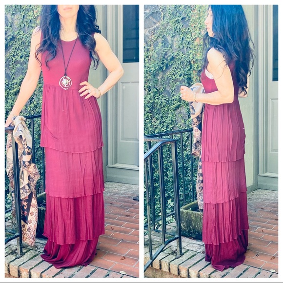 ✨RESTOCKED✨BURGUNDY LAYERED TANK MAXI DRESS - Picture 5 of 8